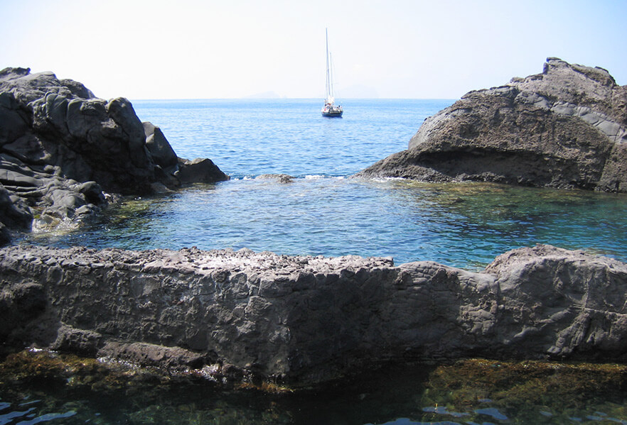 Cosa vedere a Stromboli - Piscinette Cosa vedere a Stromboli - Piscinette
